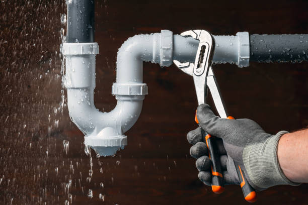 Professional Sewer Line Repair technician working in Leesburg, IN